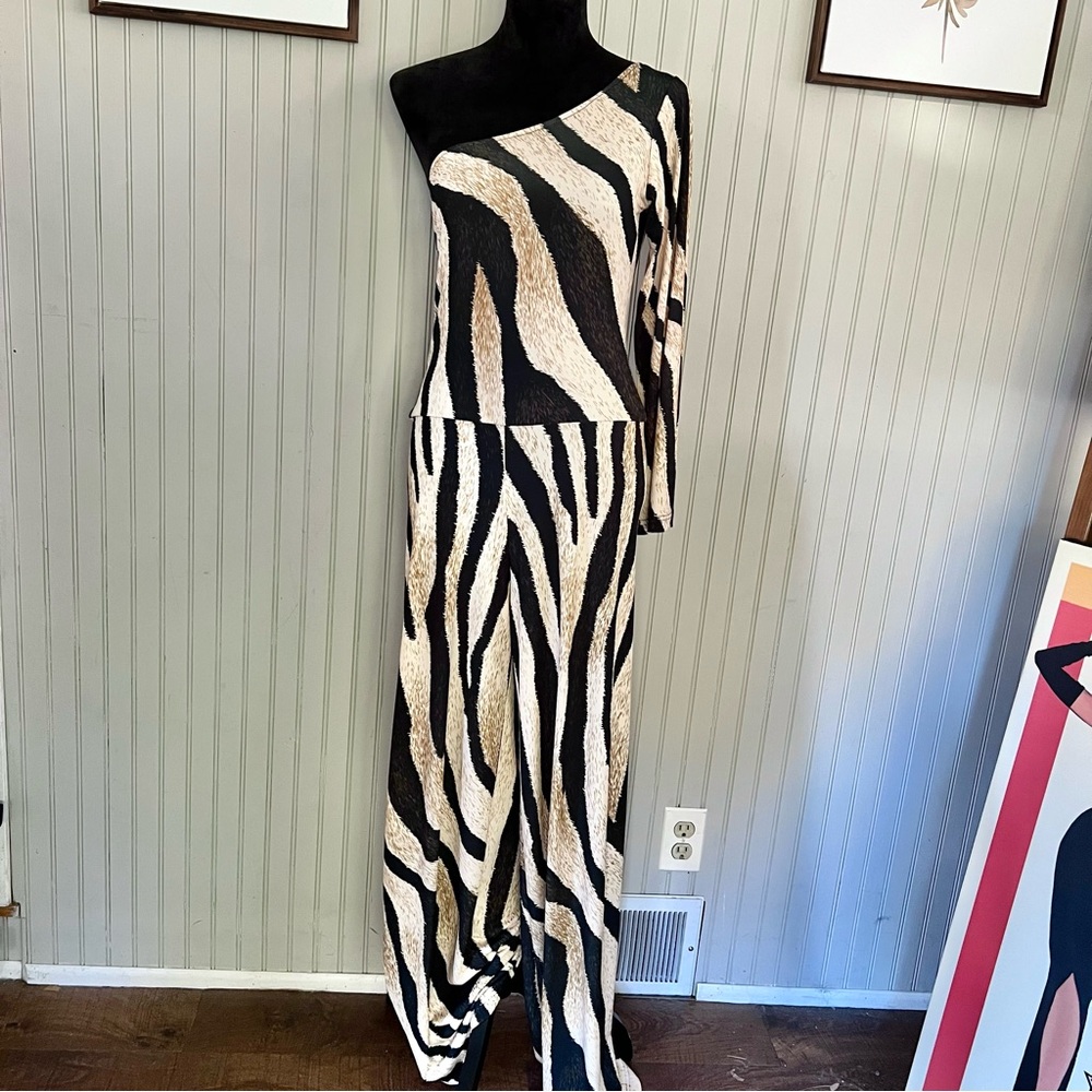Elysa Suzanne Zebra Animal Print One Shoulder Wide Leg Jumpsuit Vintage